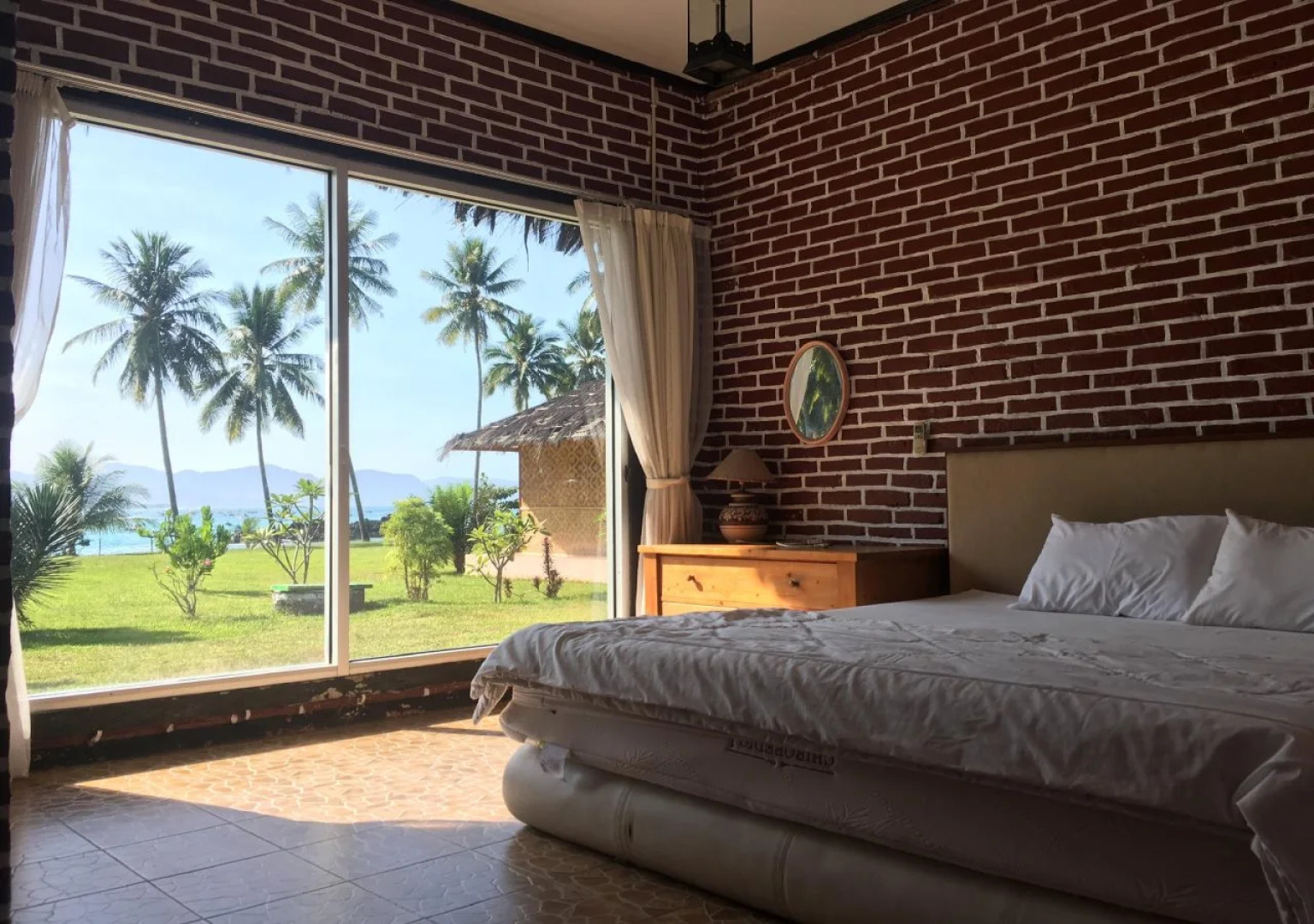 SAESEA Private Beach & Resort