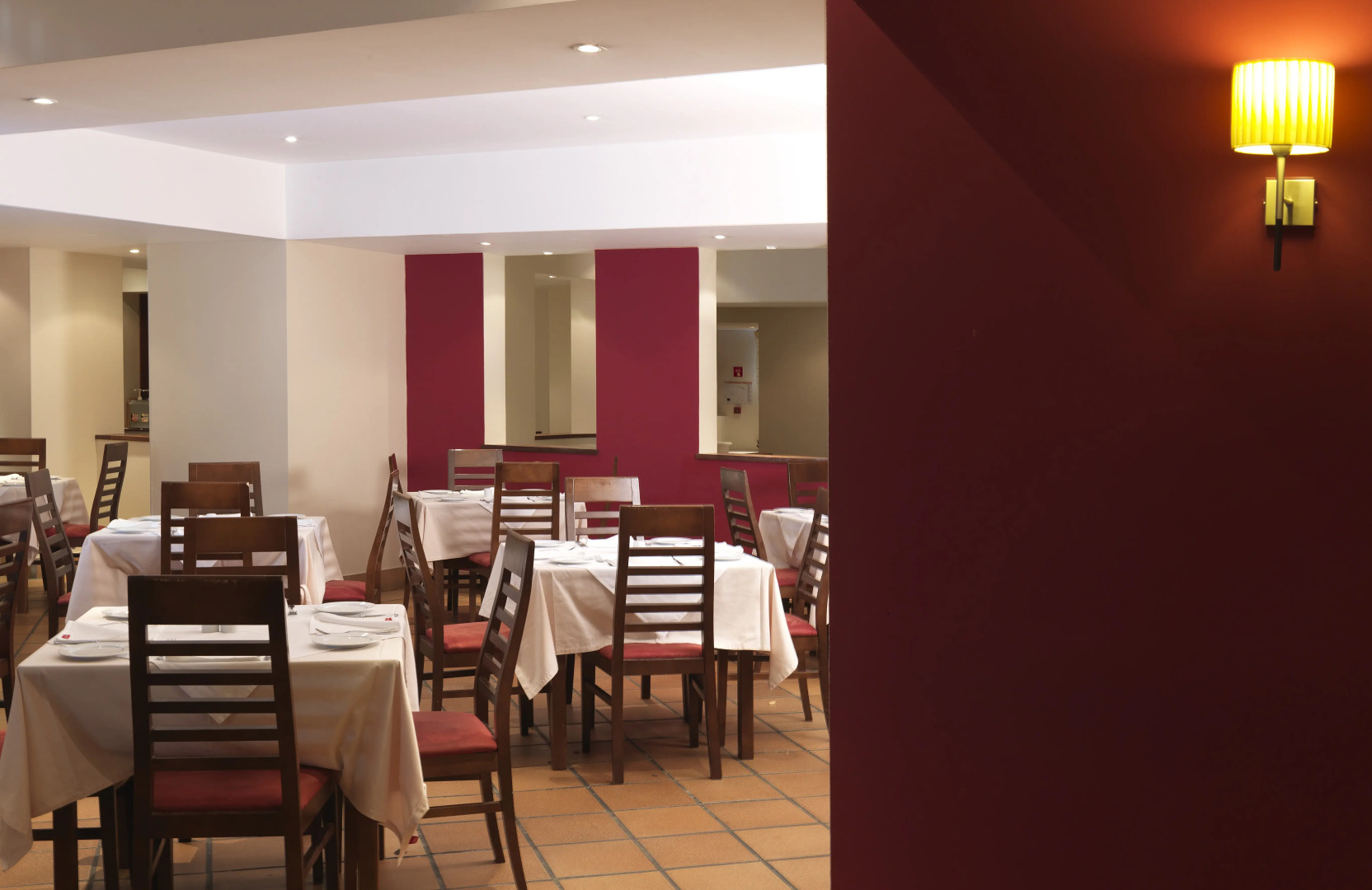 Yellow Praia Monte Gordo