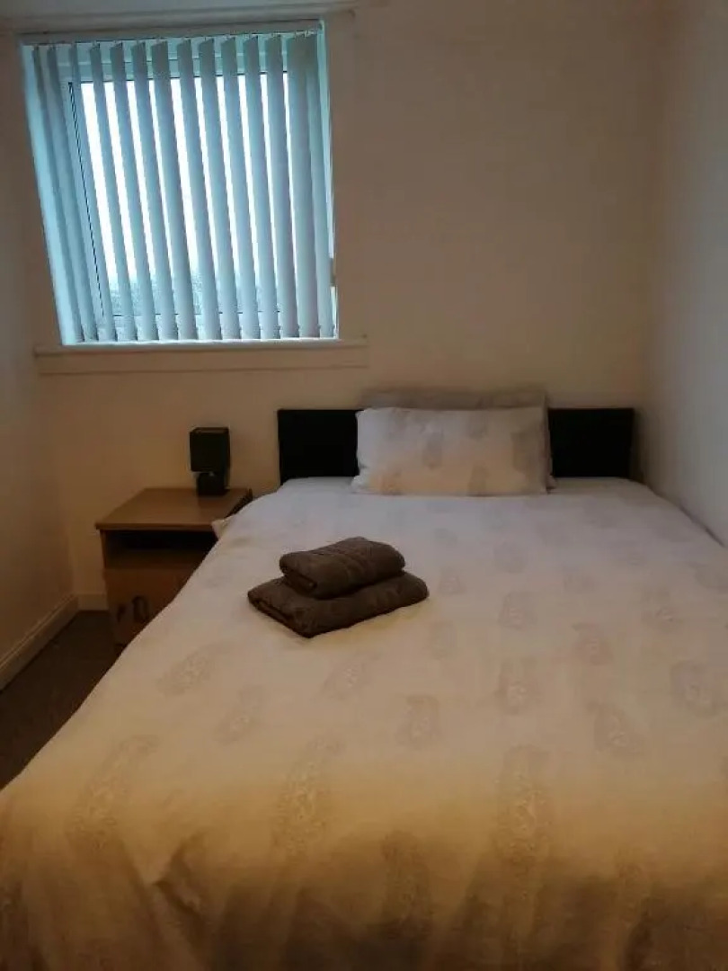 Bathgate Handy House