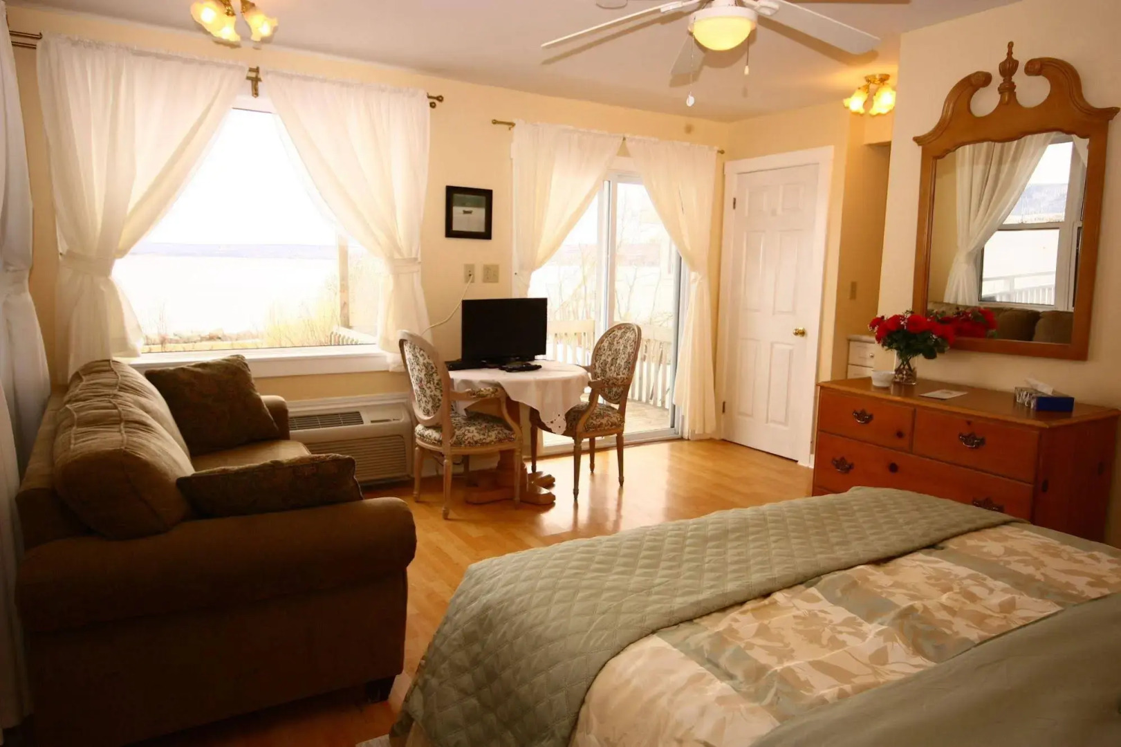 Come From Away B&B Inn