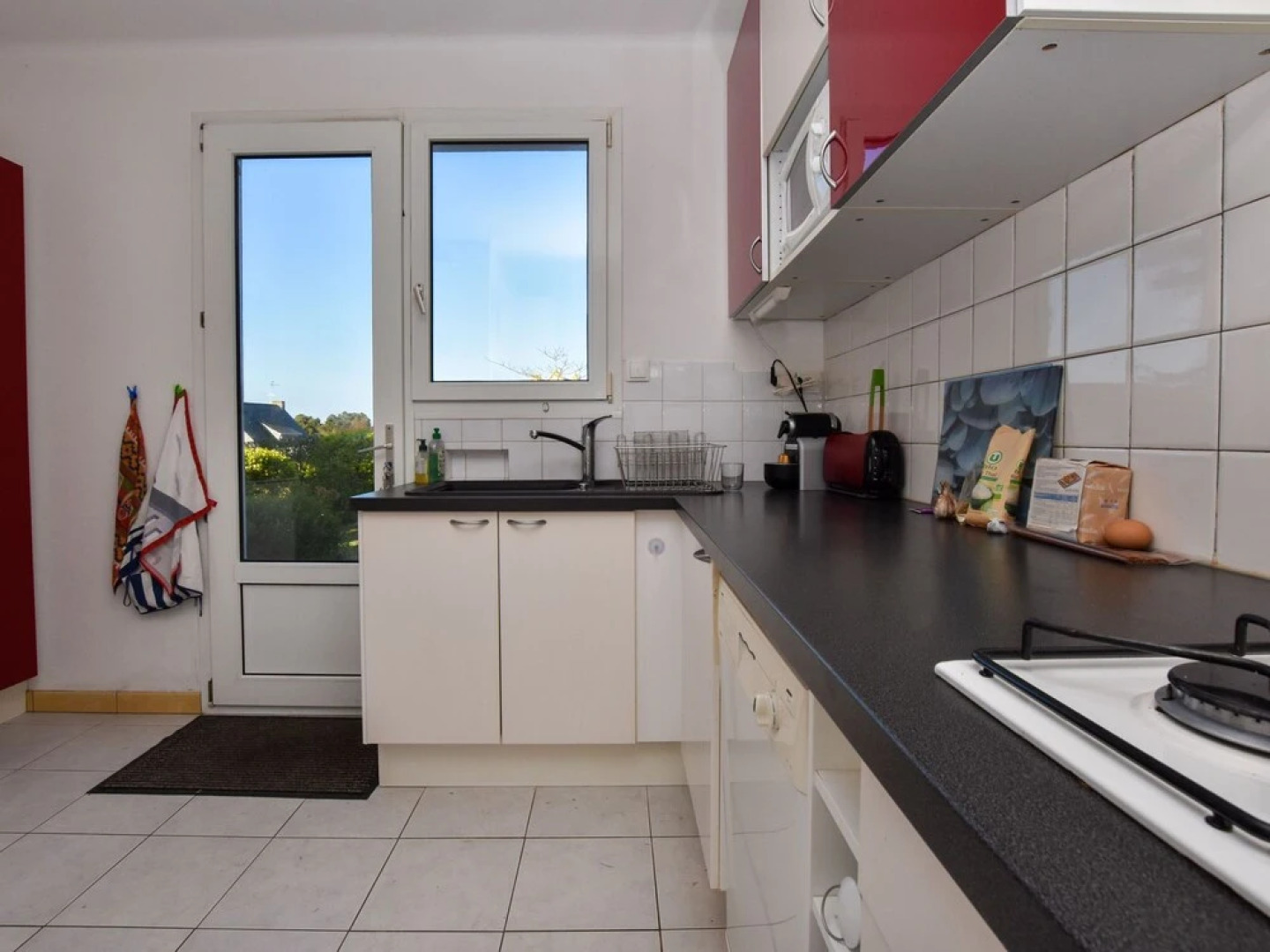 Atmospheric Holiday Home With Magnificent View Over Sea, 200 m From Beach