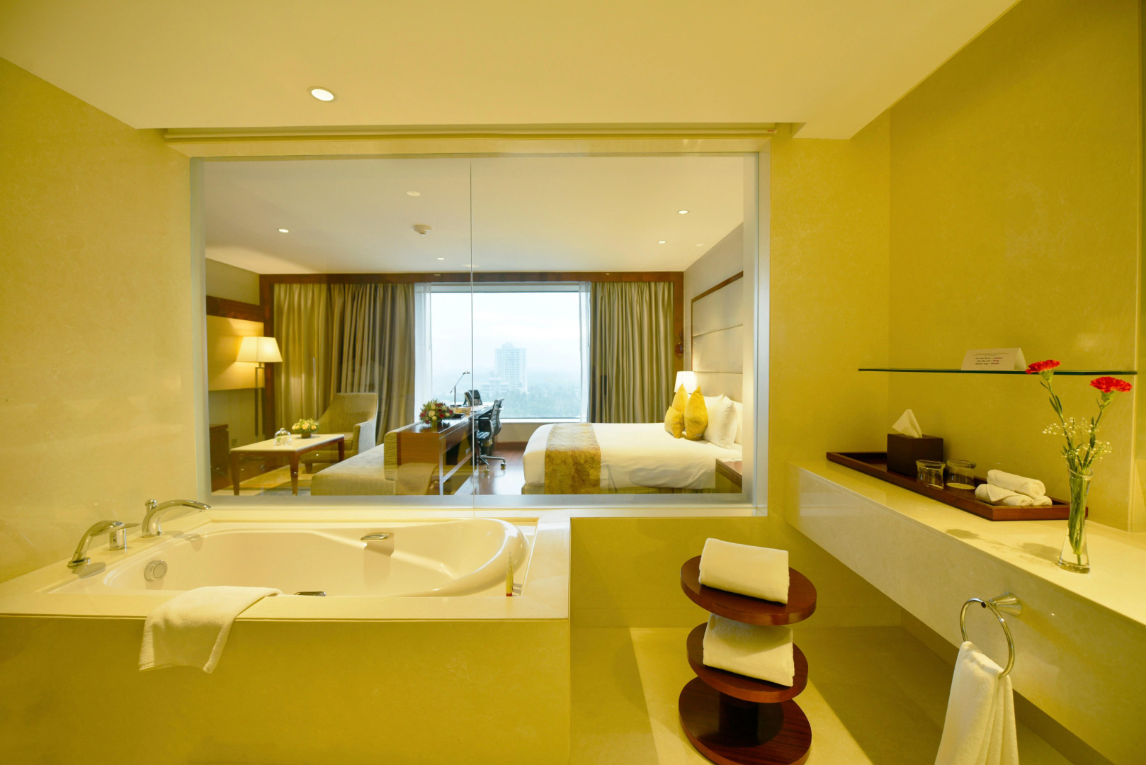 Crowne Plaza Kochi by IHG