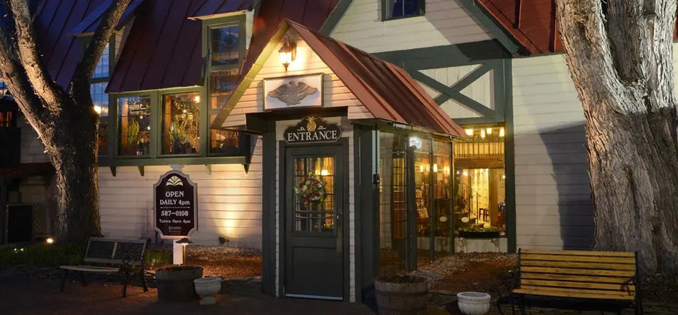 Longfellows Inn and Restaurant