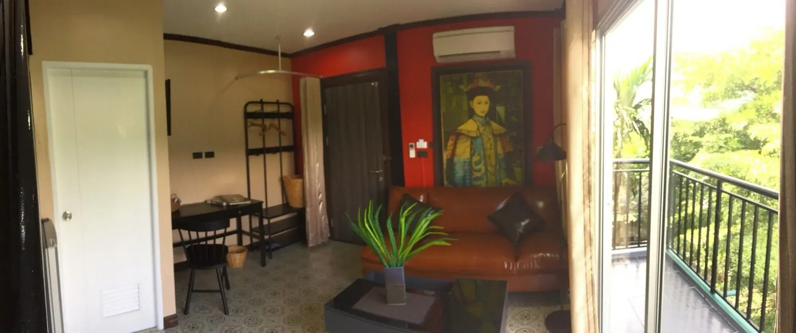 Changnoi at Phuket Hostel