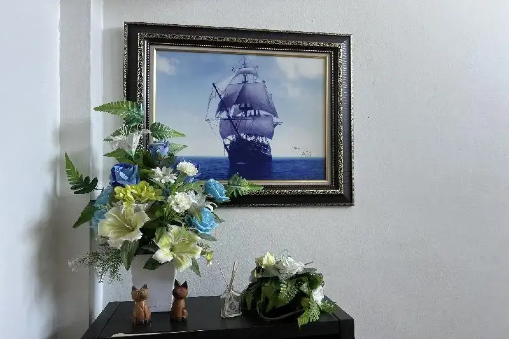 The Season Airport Udonthani By Zuzu