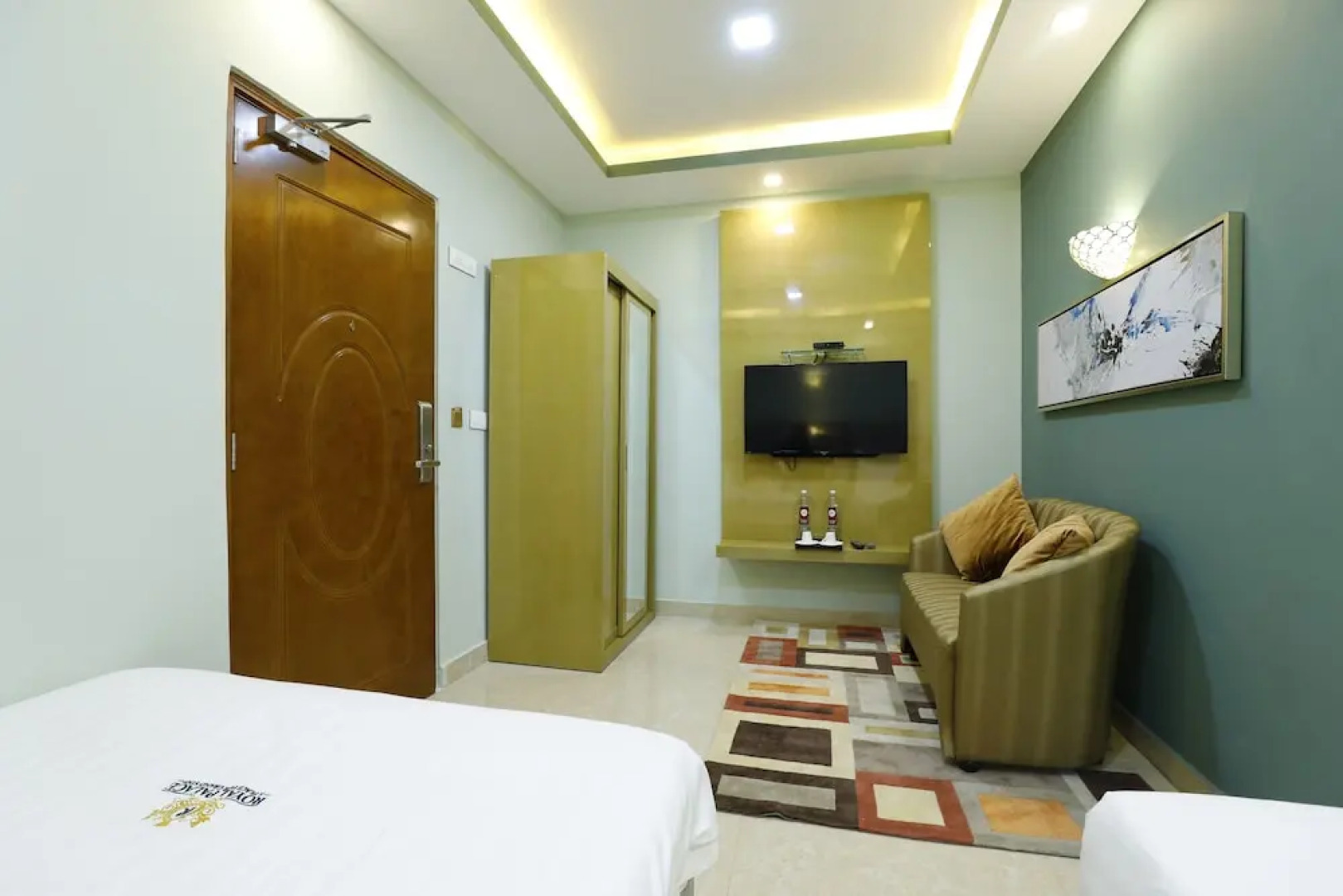 Treebo Trend Royal Palace Chikmagalur