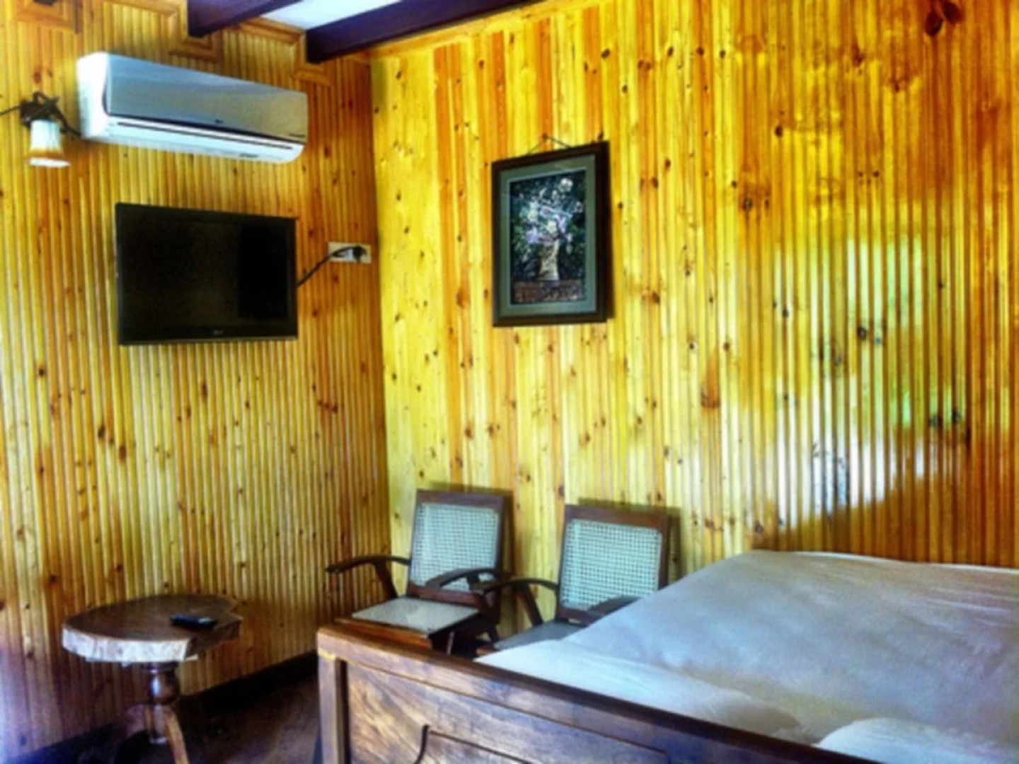 Lagoon Breeze Resort