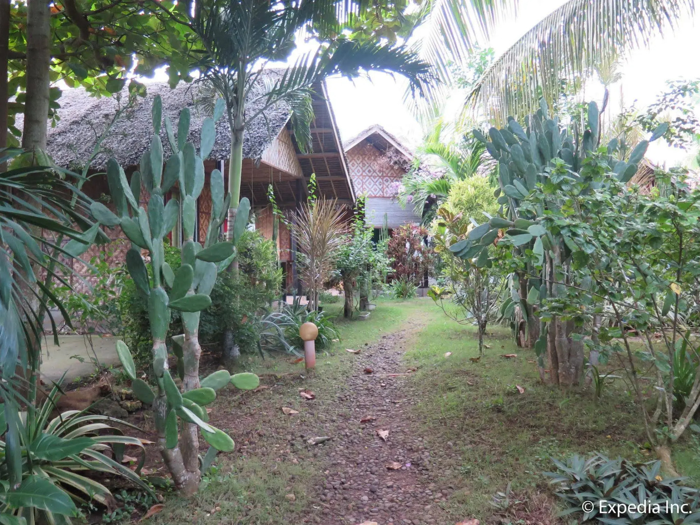 Mystic Divers Guesthouse