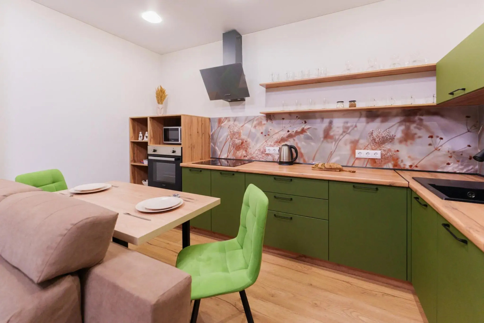 KluchnikOFF (КлючникОФФ) на проспекте Масленникова