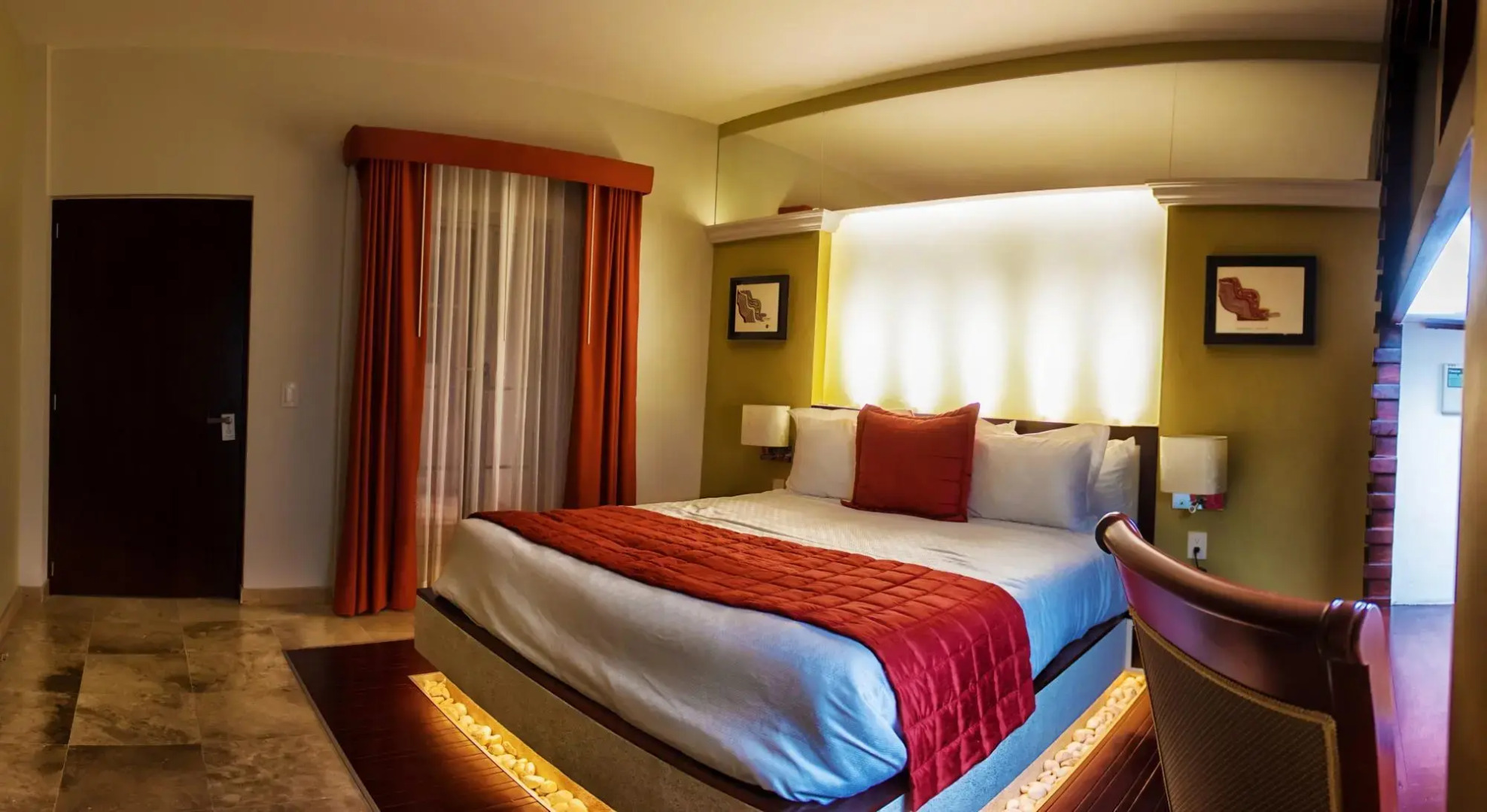 The Jonathon Boutique Hotel