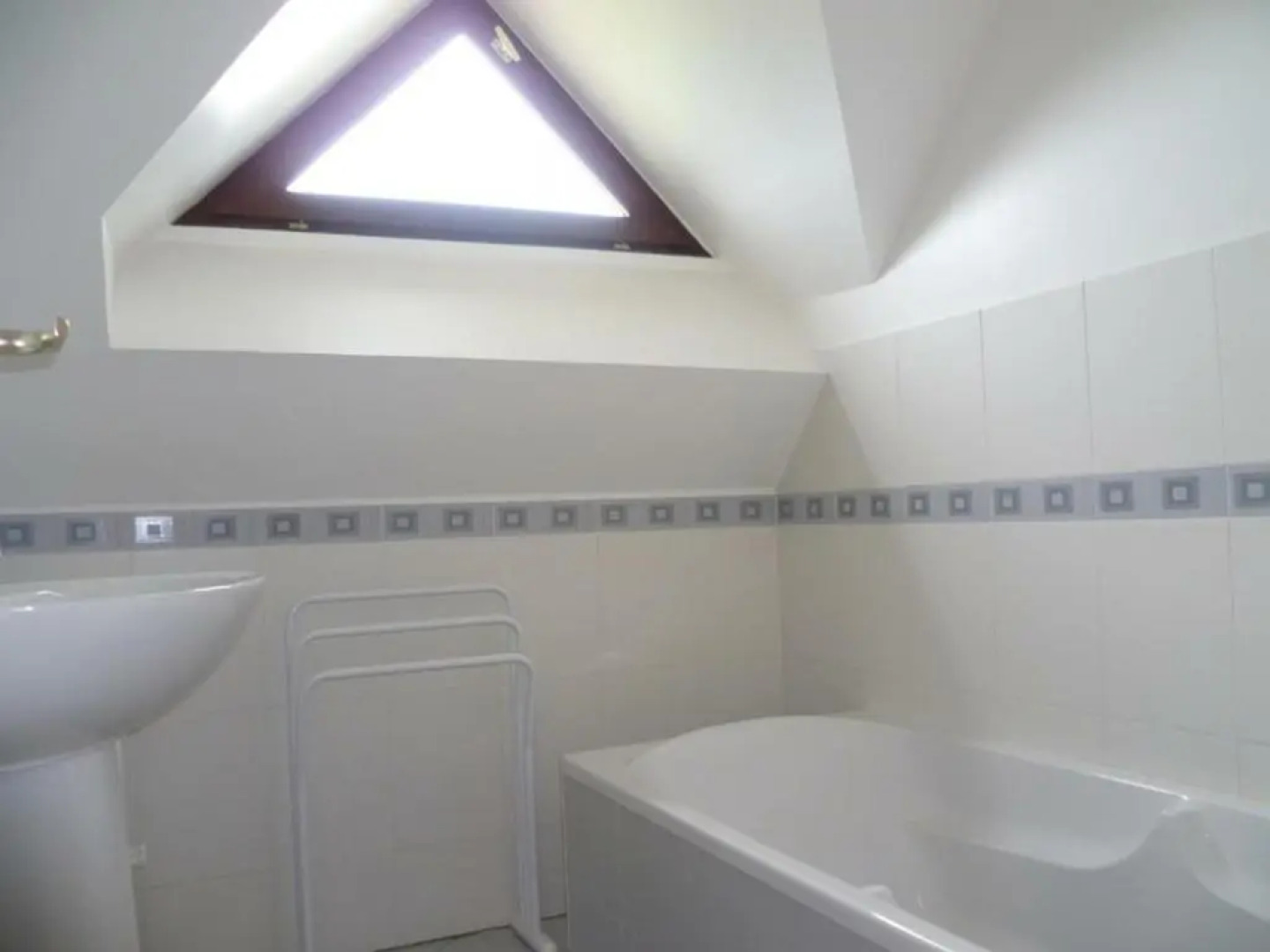 Gîte Cour-Cheverny, 4 pièces, 6 personnes - FR-1-491-106