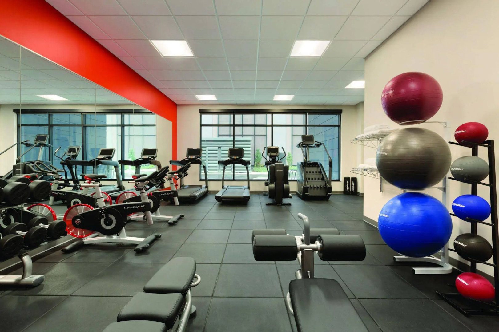 Radisson RED Minneapolis Downtown