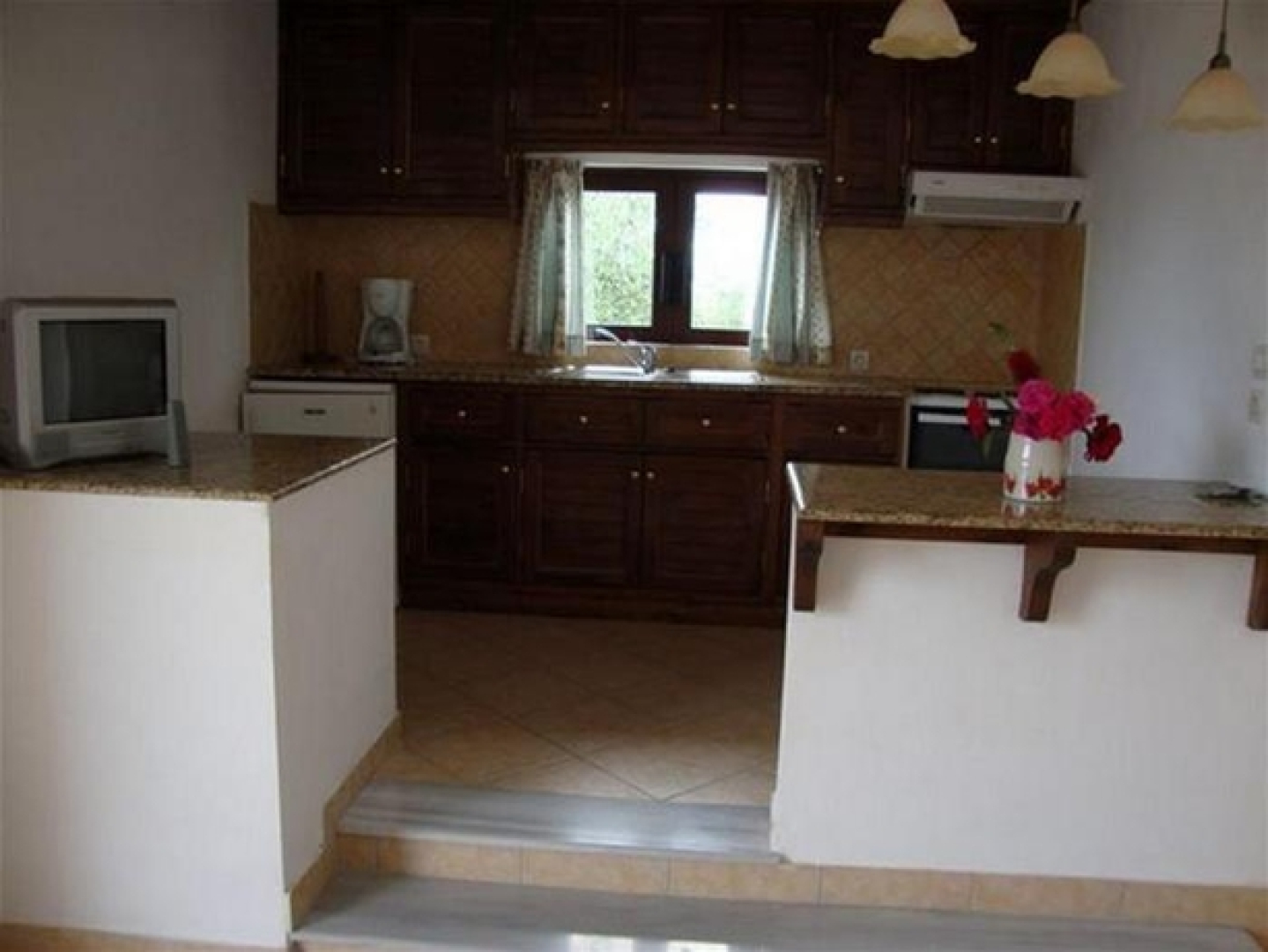 Marialice Apartments