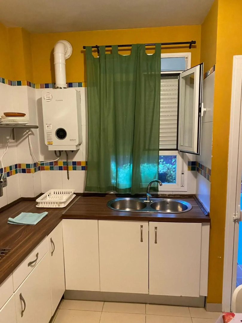 CASTILLEJA , Casa-Apartamento cerca centro Sevilla Wifi Familias Trabajo Garaje