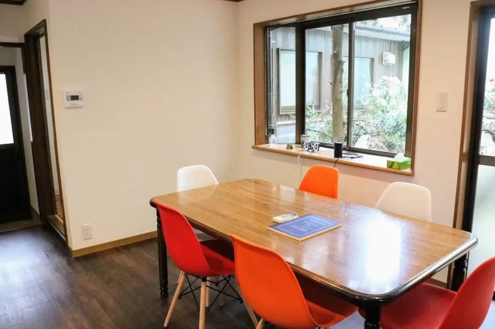 Guesthouse OBAMA21:00 - Hostel