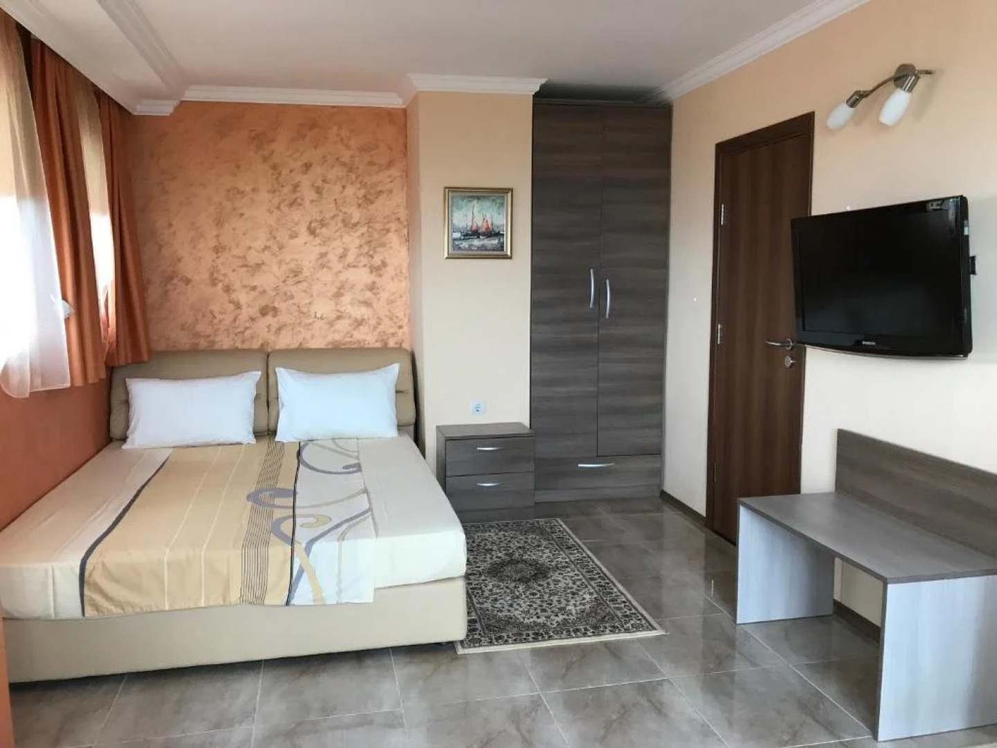 Family Hotel Radiana