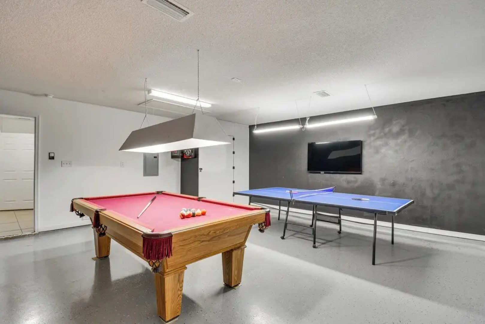 Orange Beach Home w/ Hot Tub < 2 Mi to The Wharf