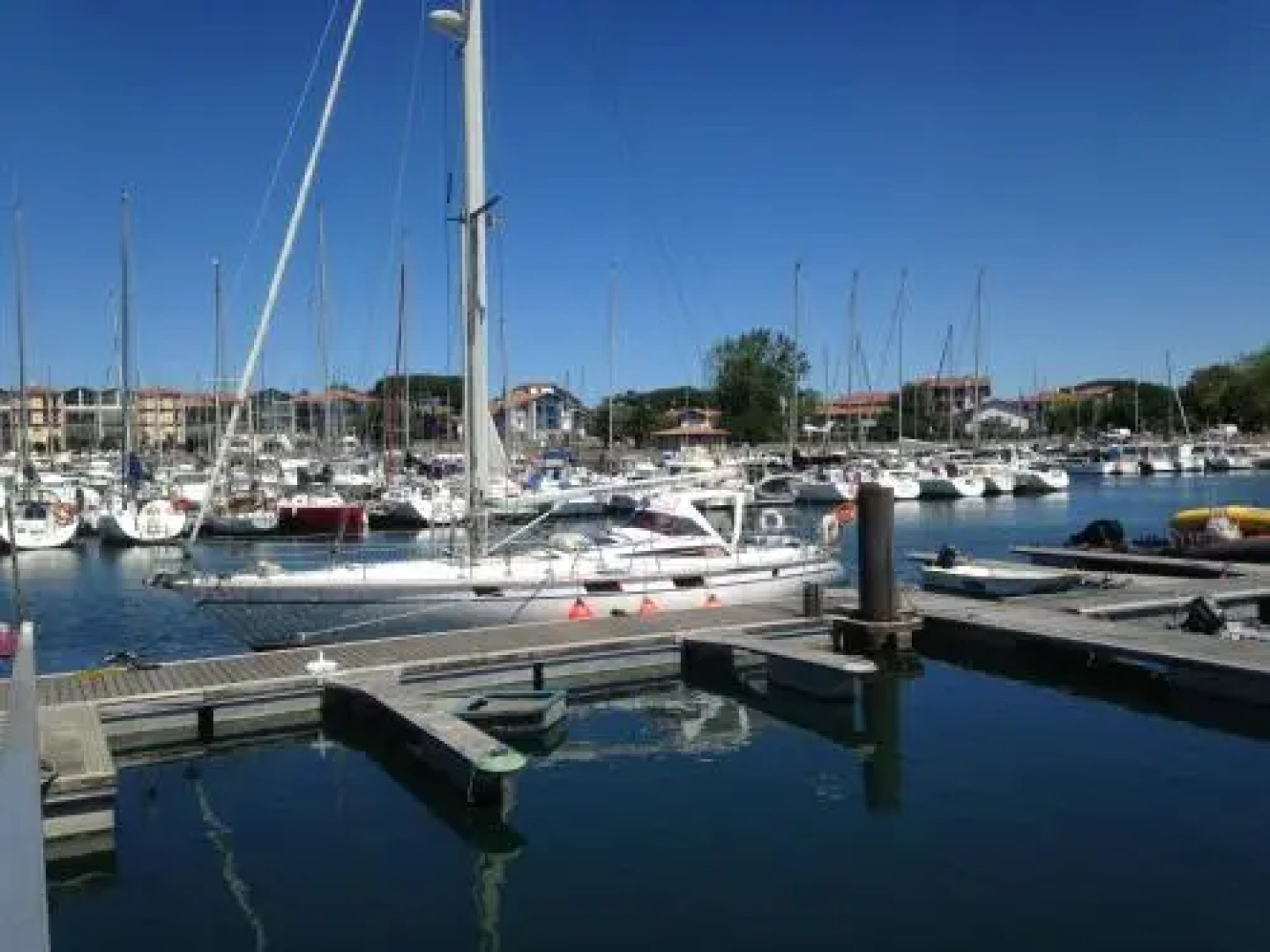 Bateau DHôtes Fisaloey