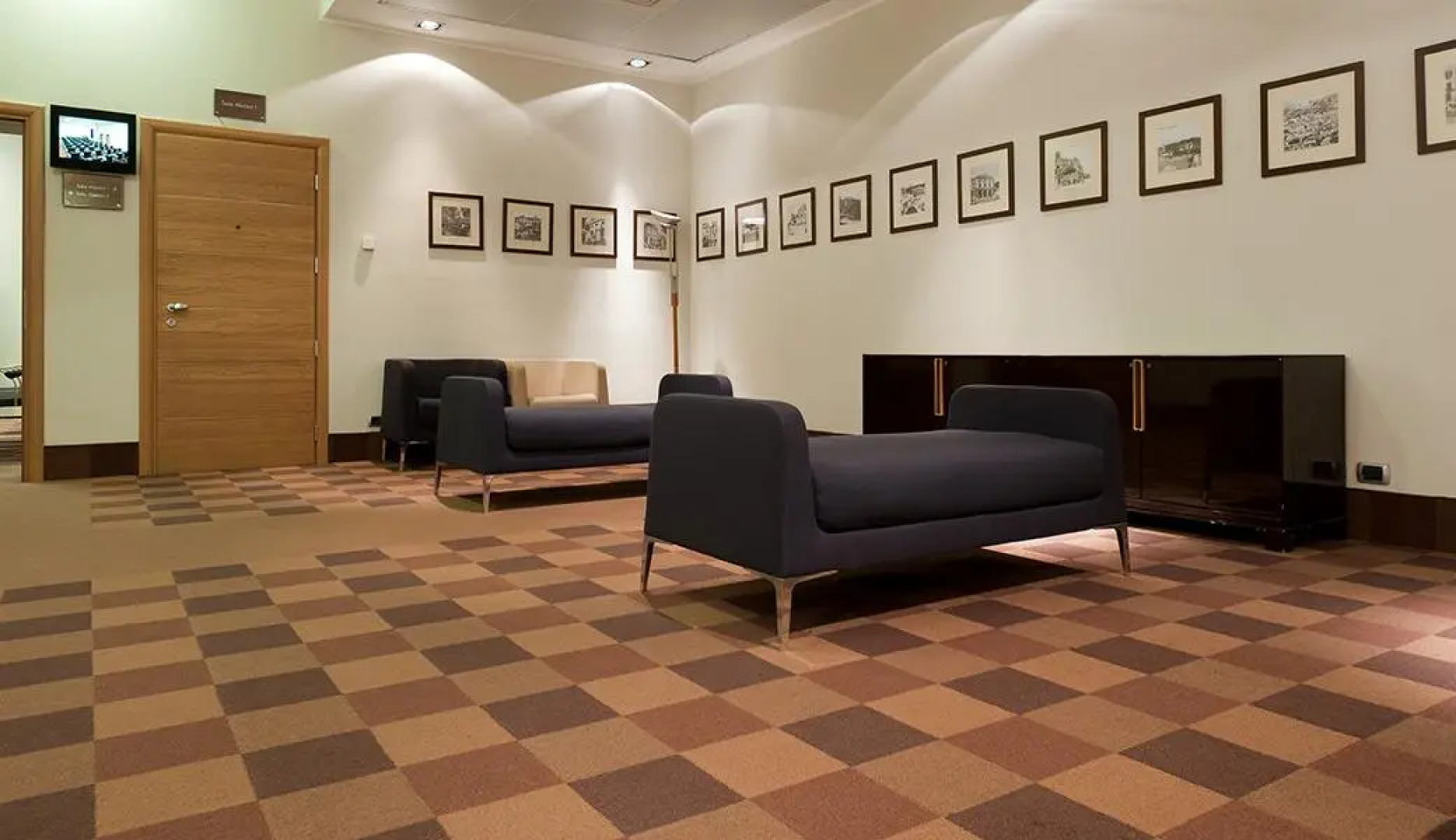 Отель Italiana Hotels Cosenza