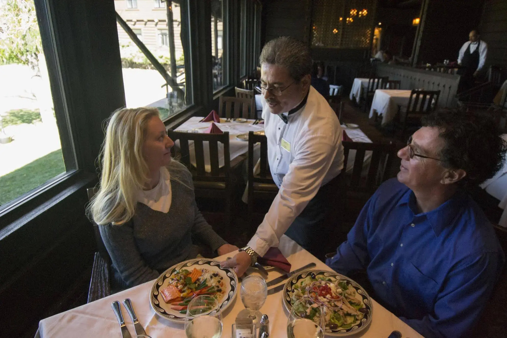 El Tovar - Inside the Park