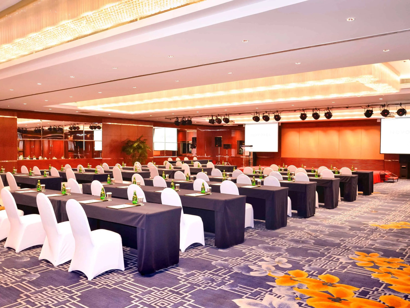 Novotel Beijing Peace