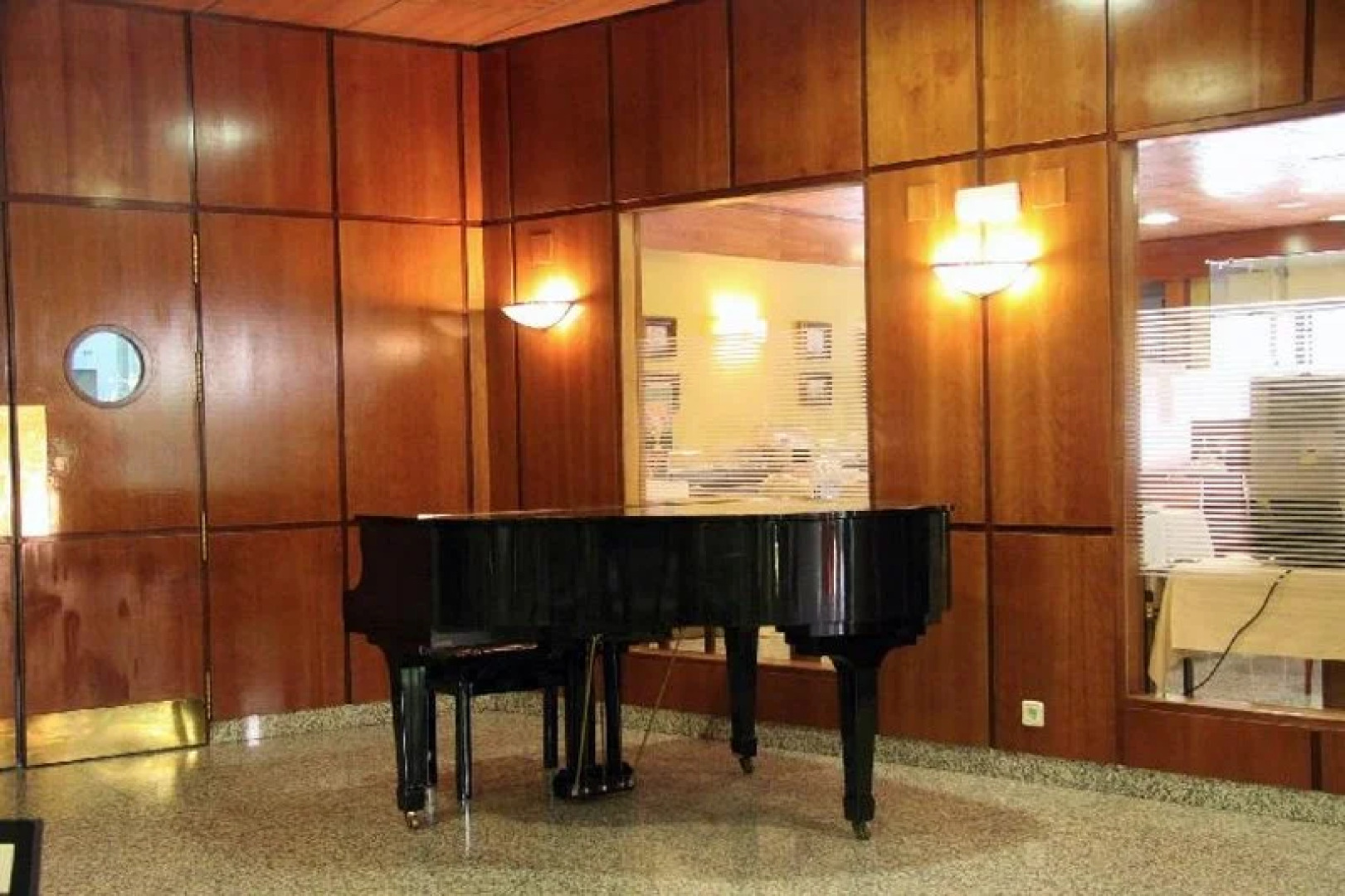 Egido Plaza De Santiago