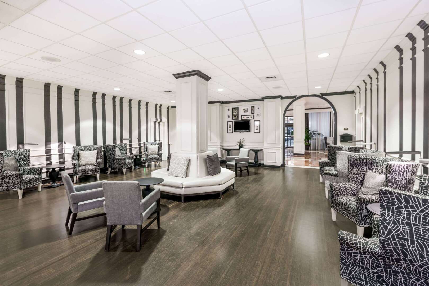 Wyndham Grand Jupiter at Harbourside Place