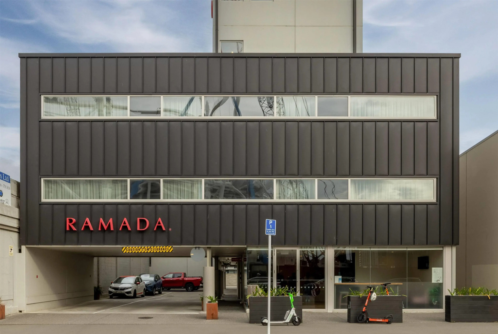Ramada Suites by Wyndham Christchurch City