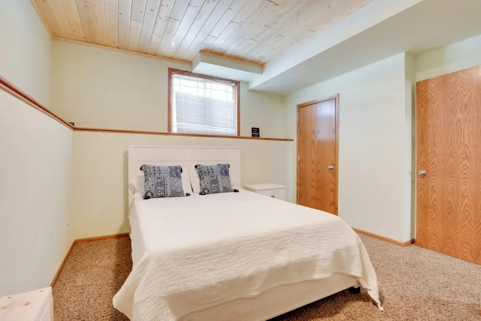 Pier, Catfish Lake Access: Eagle River Getaway!