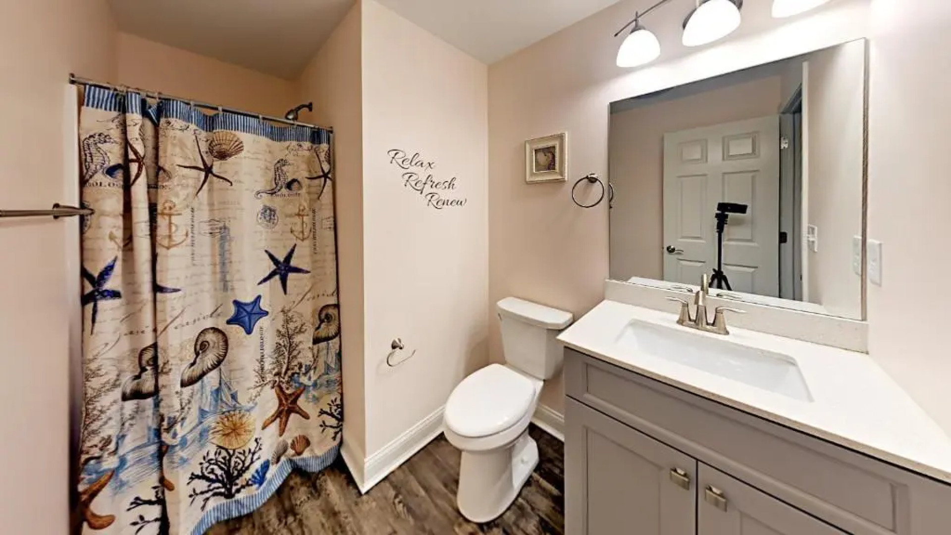 Put-in-Bay Waterfront Condo #105