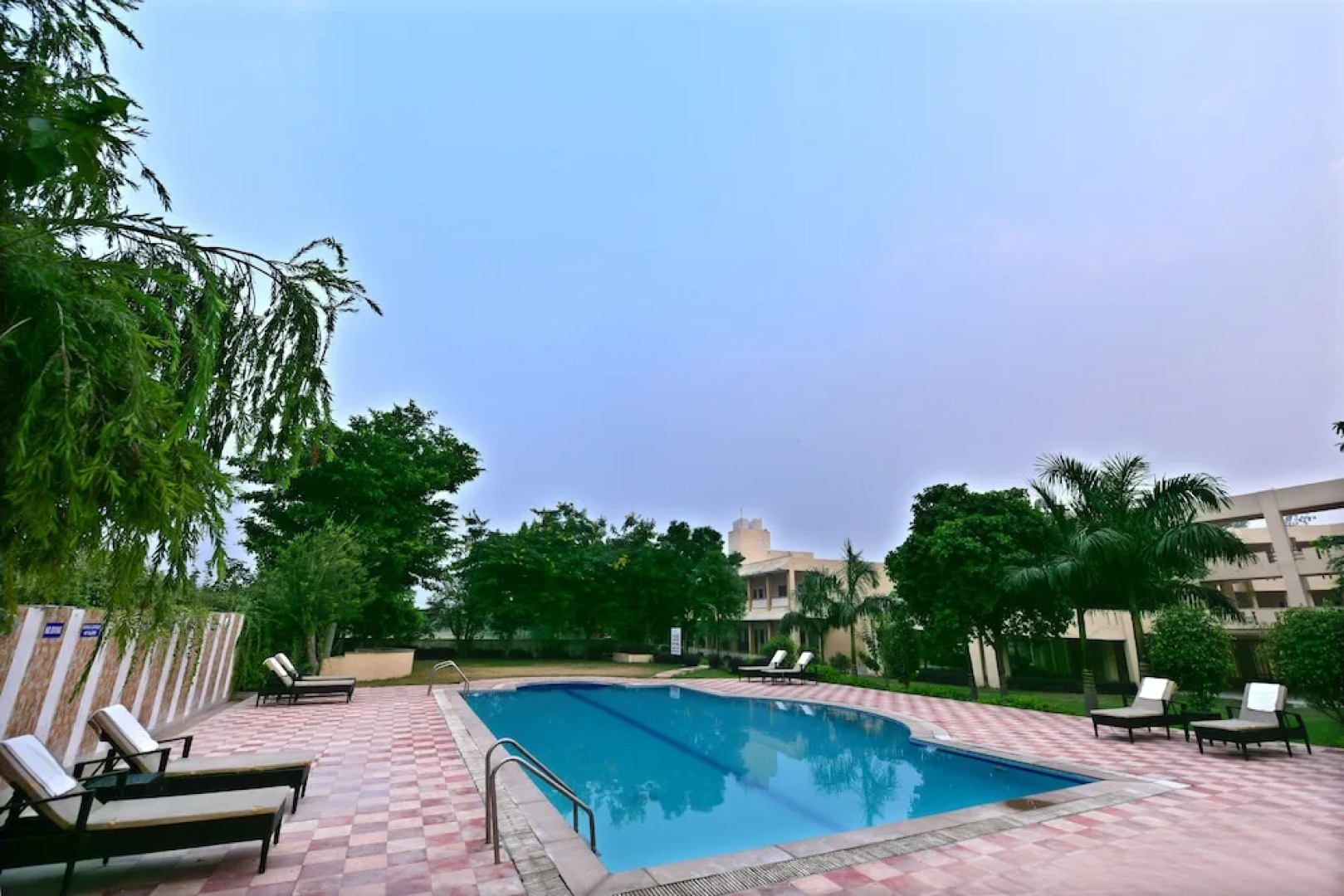 Kadamb Kunj Resort - Bharatpur