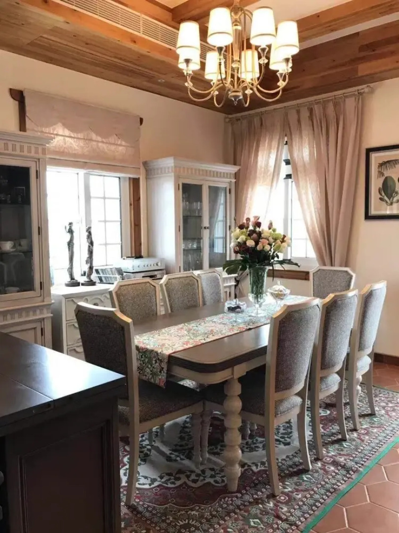 Sea & Wind Rose Villa