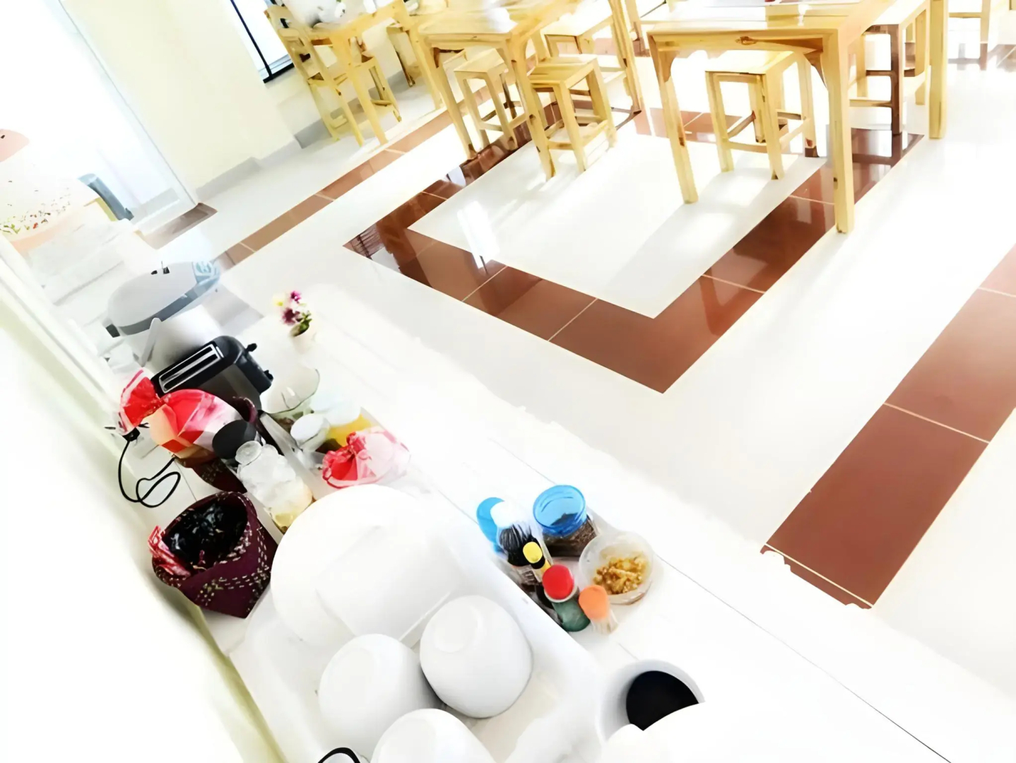 Laksasuk House