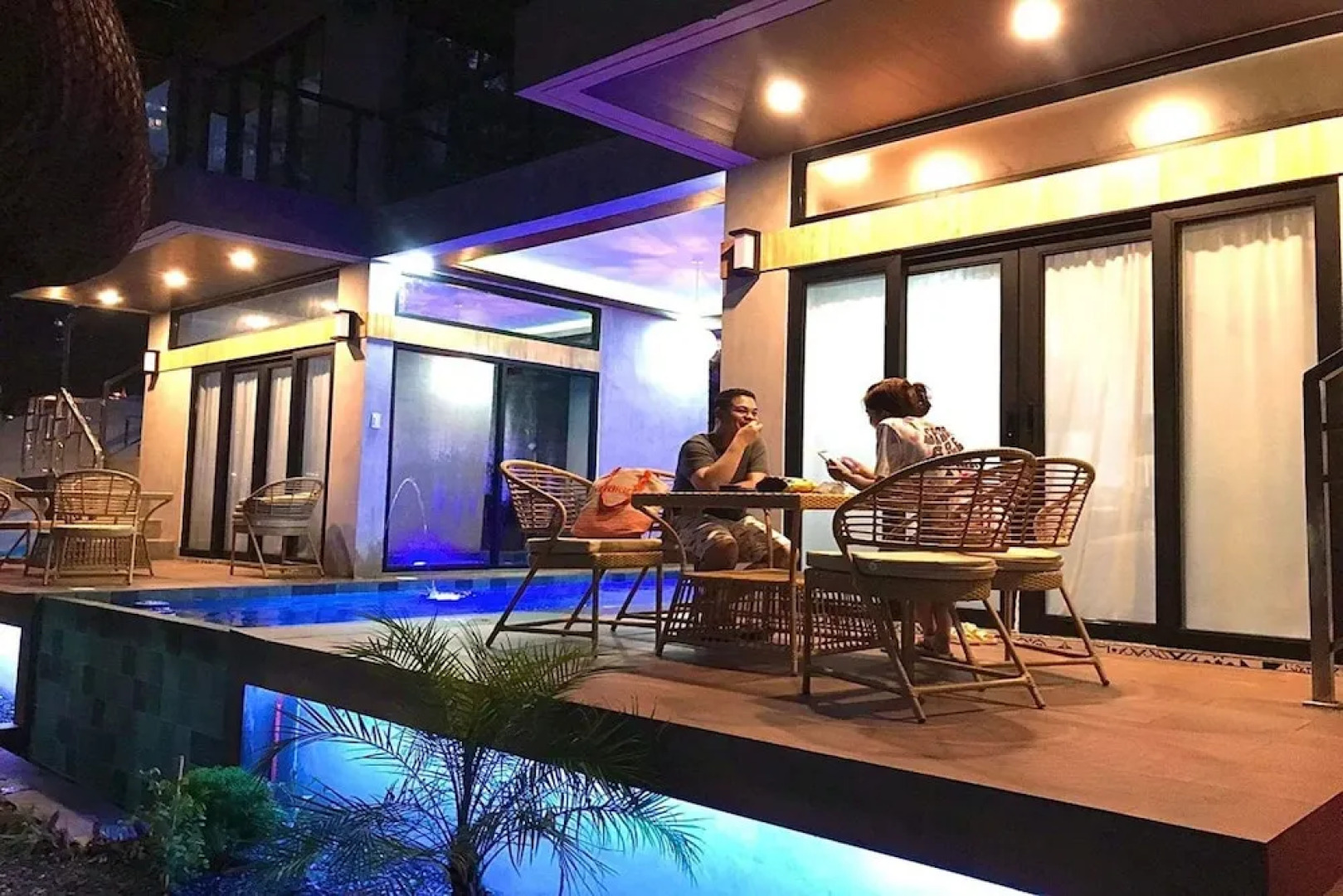 Liwa-Liw Beach Villas & Dome Glamping