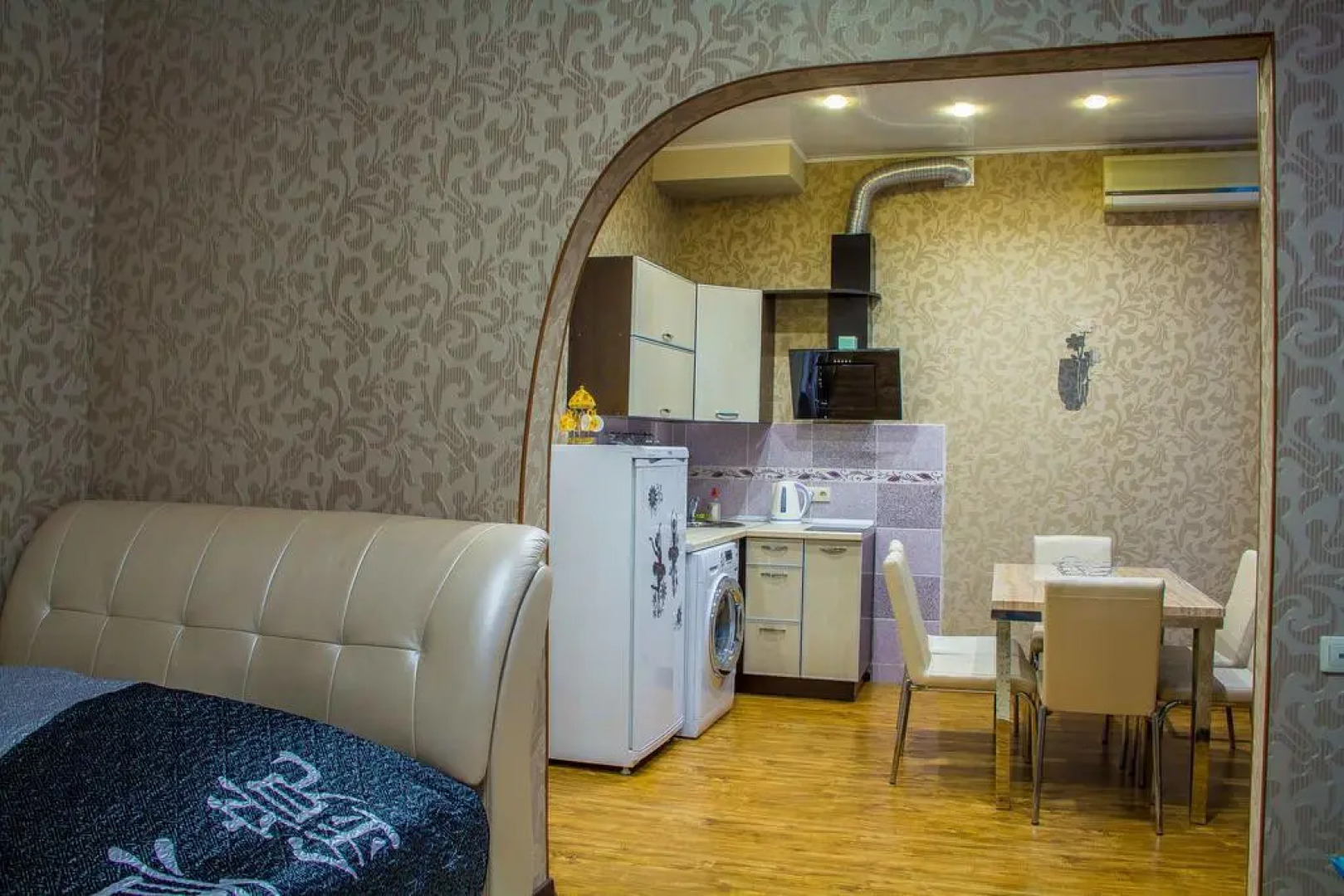 Лондон Хаус