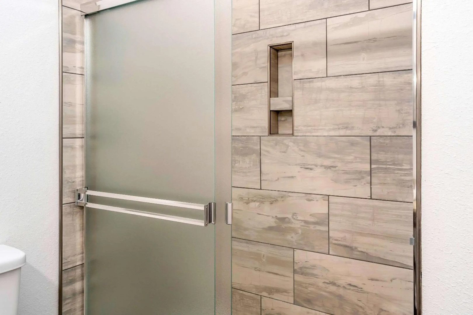 The Riverview Inn & Suites, an Ascend Hotel Collection Member