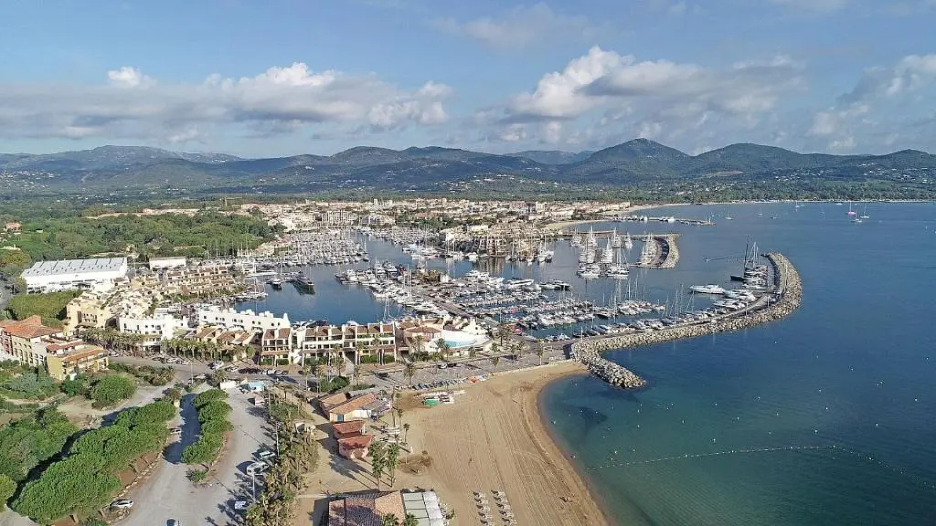 La Marina Tropã‰Zienne,100M Plage Wifi Fibre