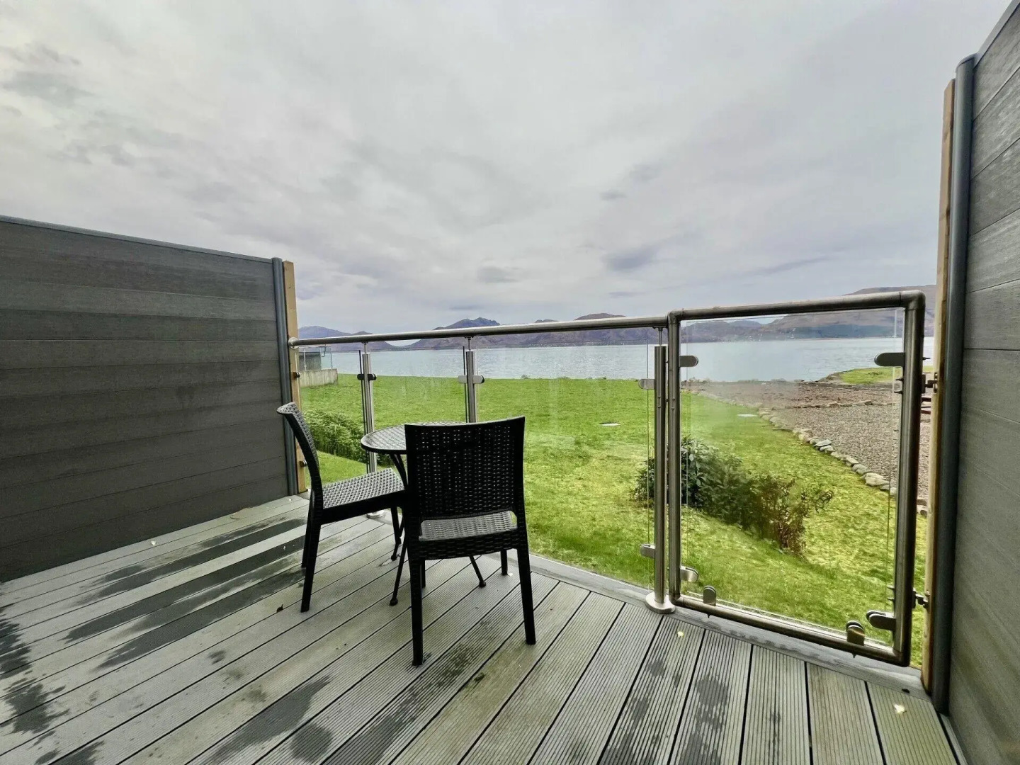 Holly Tree Hotel, Swimming Pool & Hot Tub