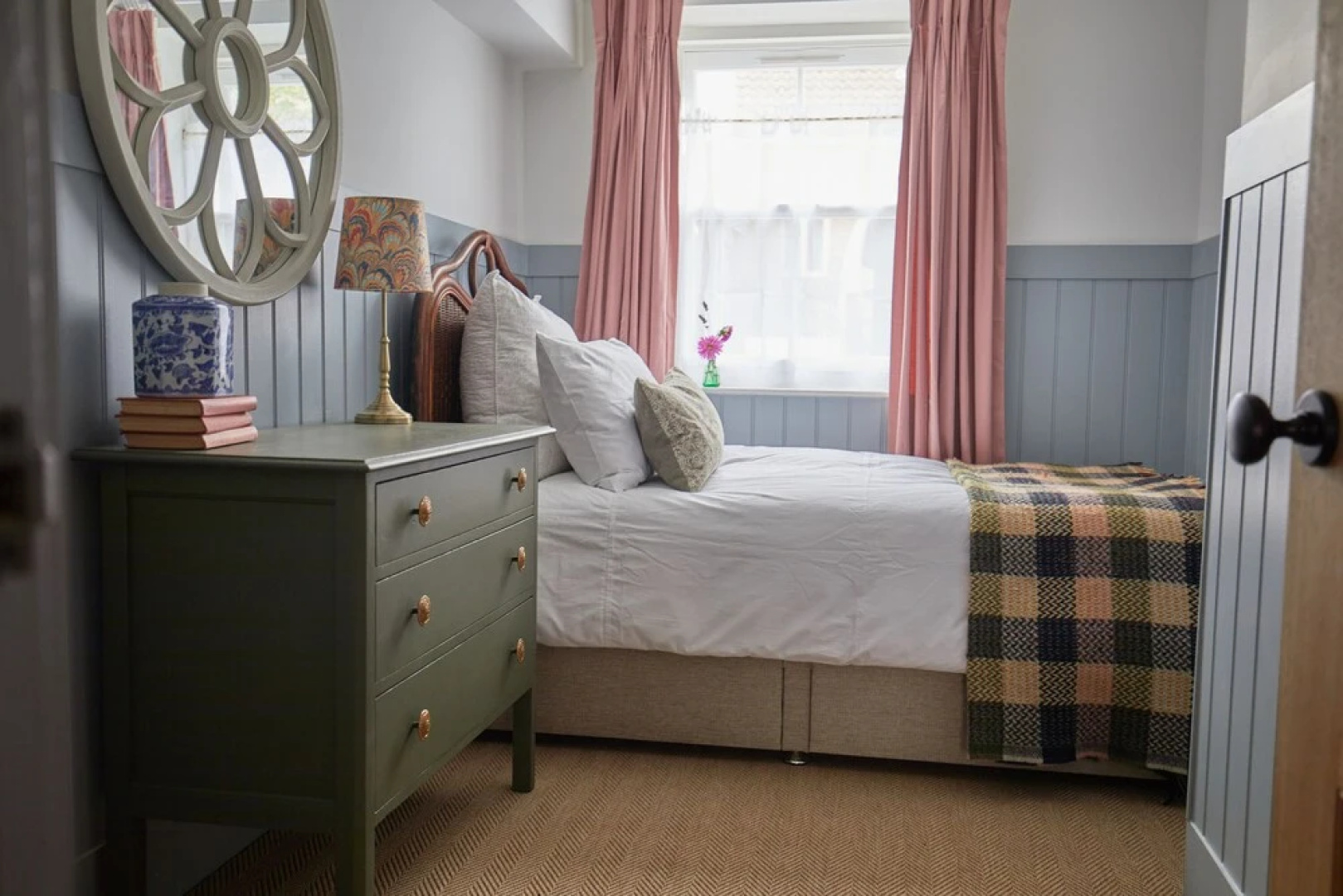 Beautiful 2-bed Victorian Conversion in Pewsey