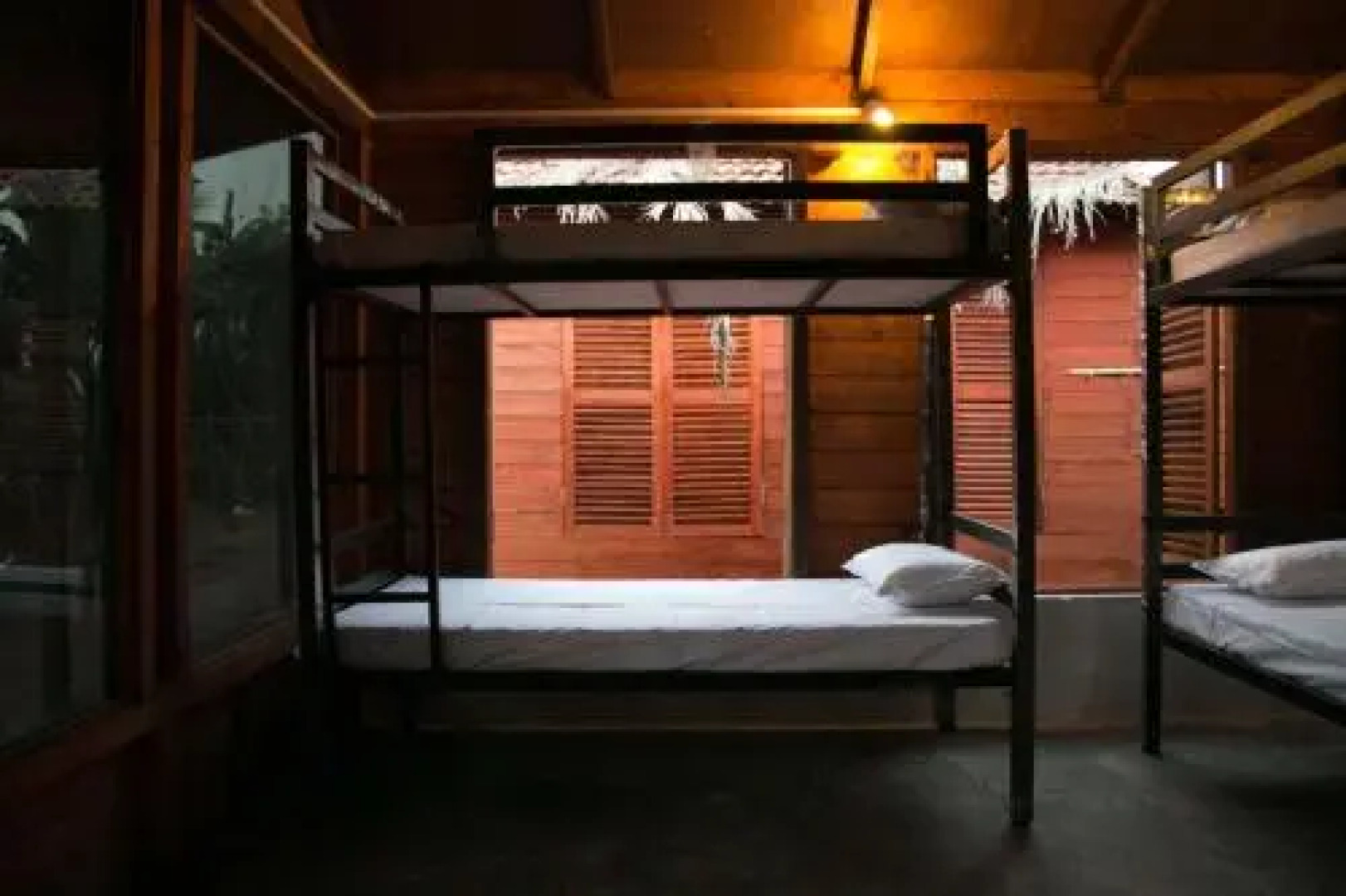Wonderland Hostel