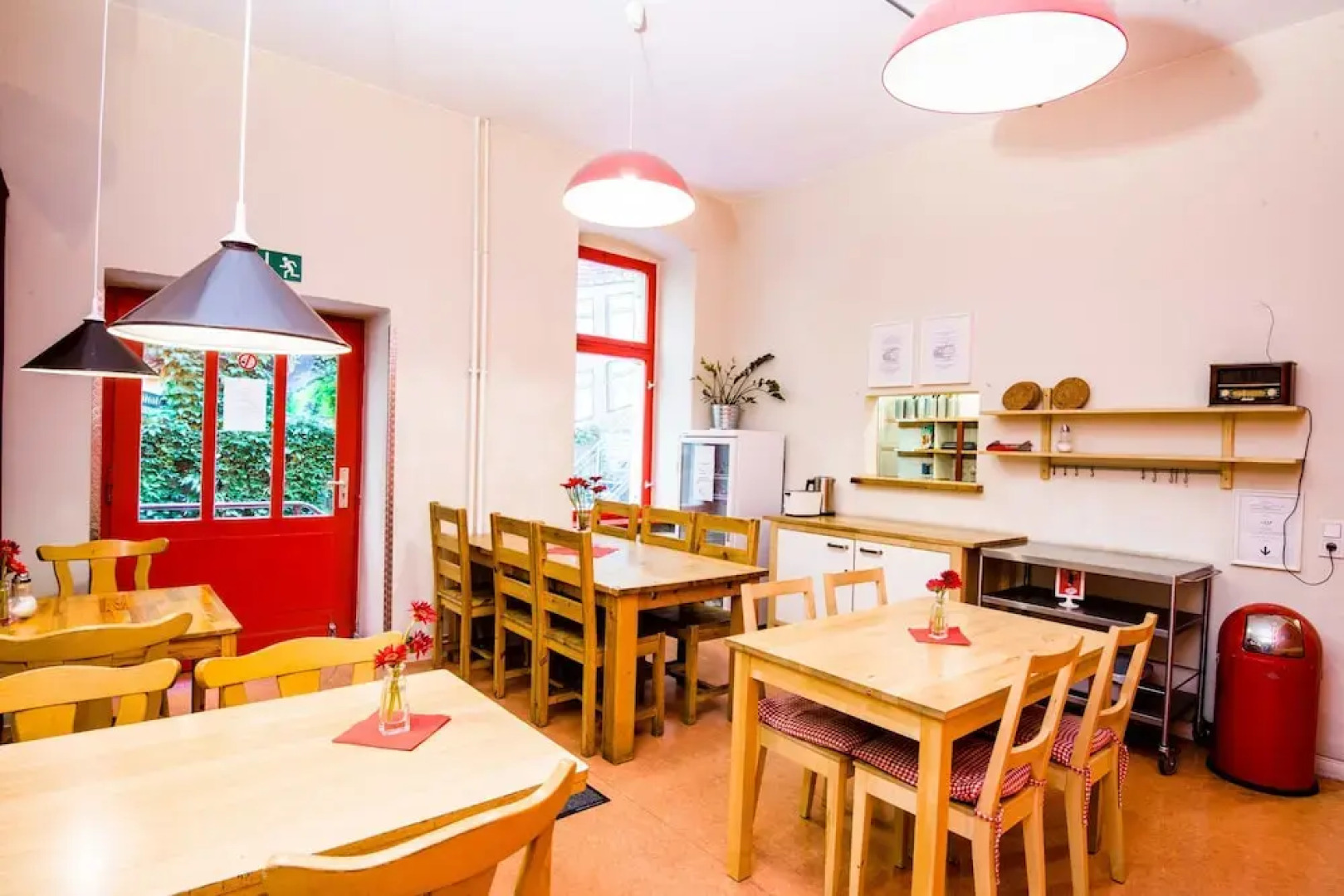 Alcatraz Backpacker Hostel