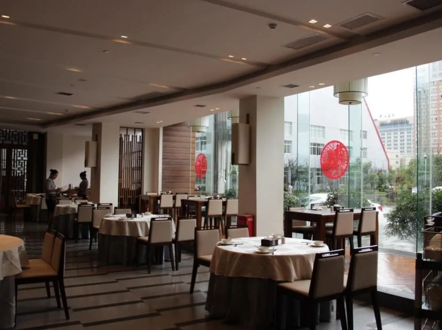 Xianning Youth Theme Hotel