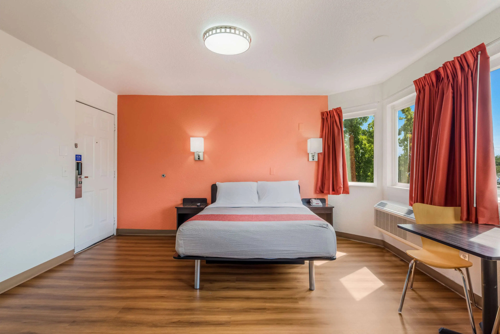 Motel 6 Rohnert Park, CA