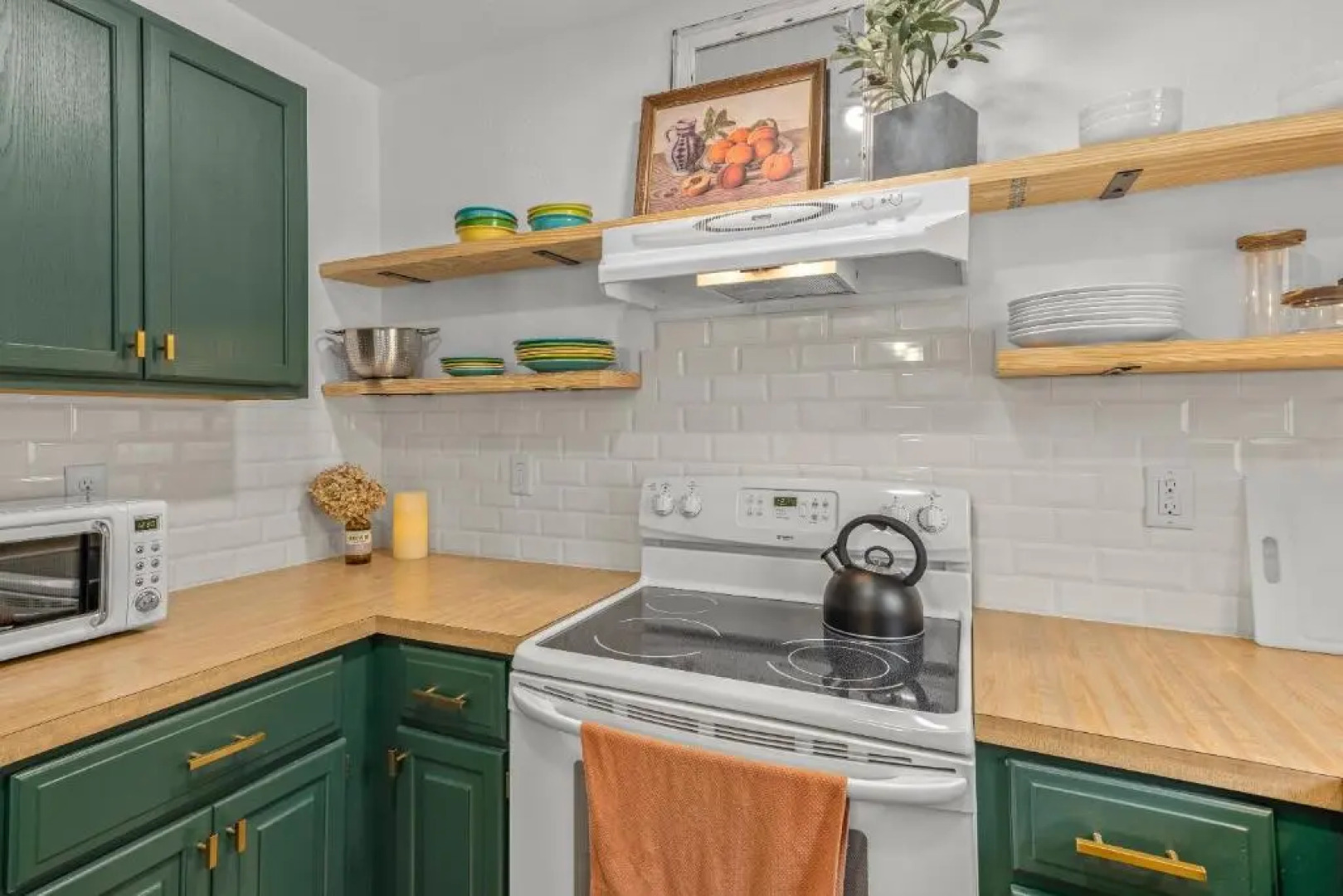 Lovely Oasis on Tunnel Vision Trail