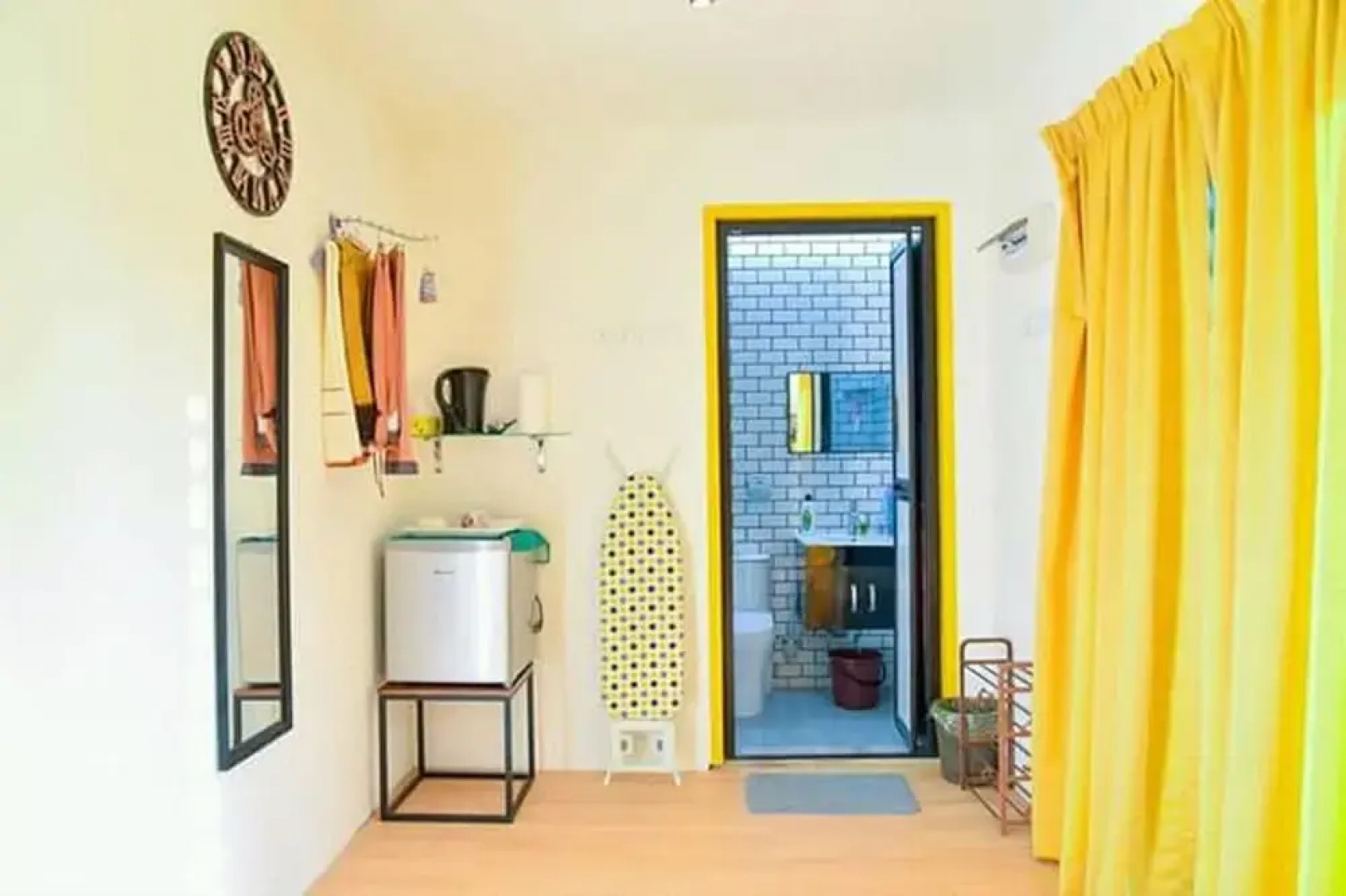 Lumut Cube Homestay Kontena