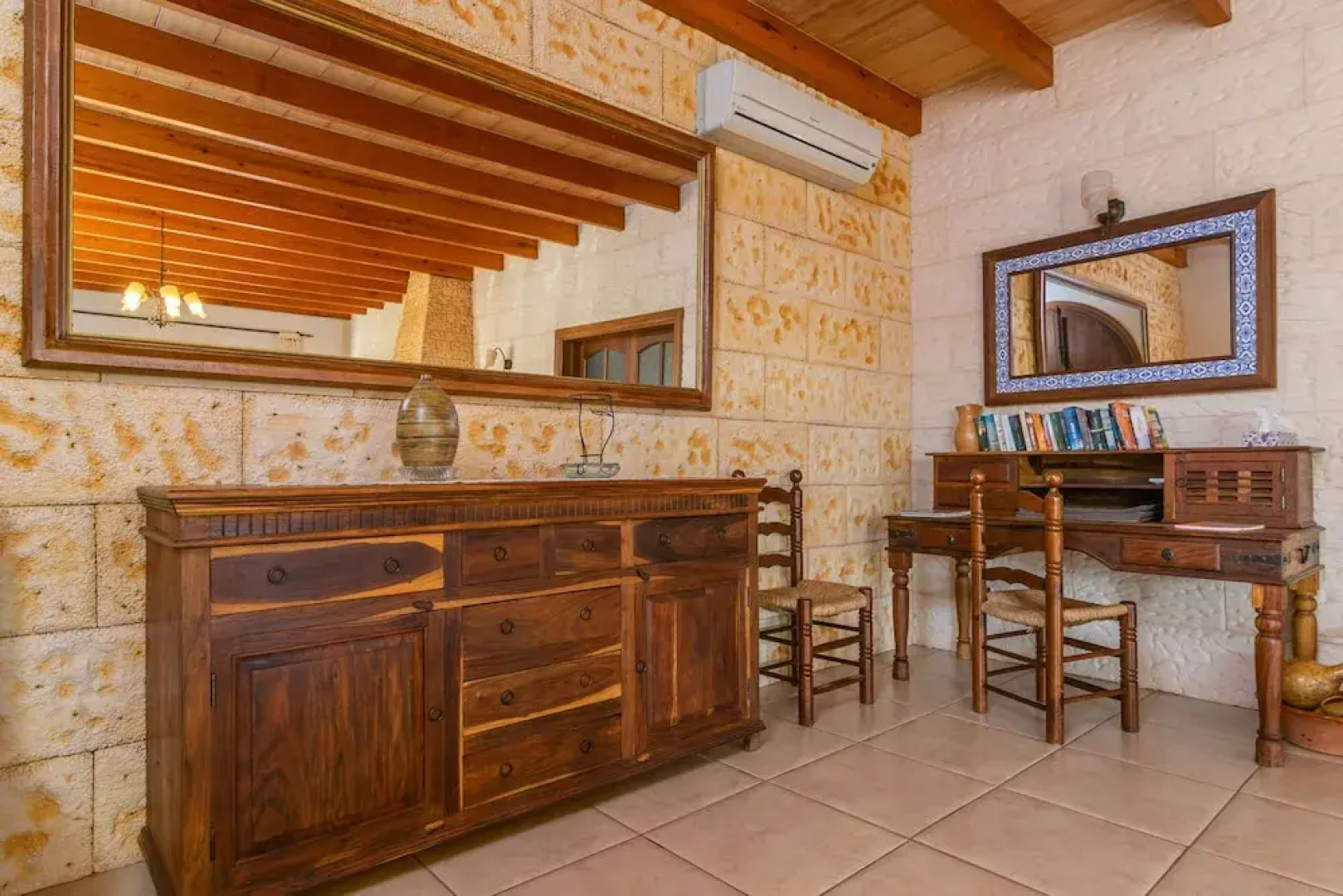 Can Berguins in Buger