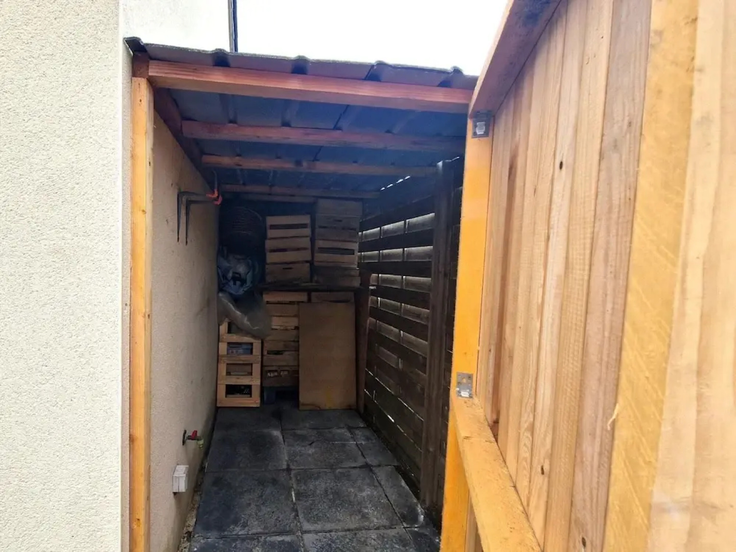 Single-storey House With Outdoor Space