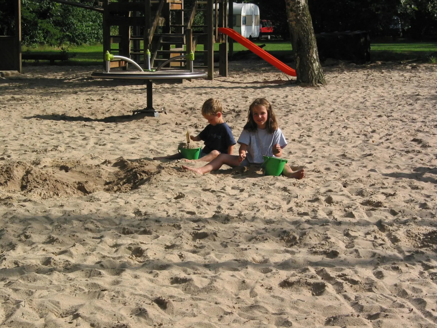 Cozy Bungalow With two Bathrooms, in the Forest