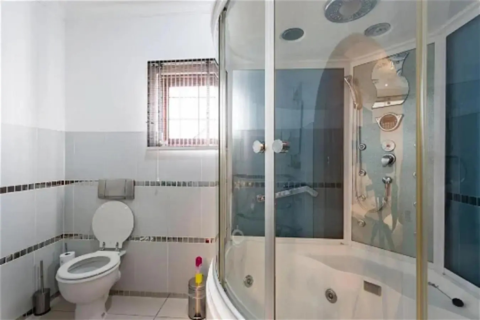 Buckleigh Guest House