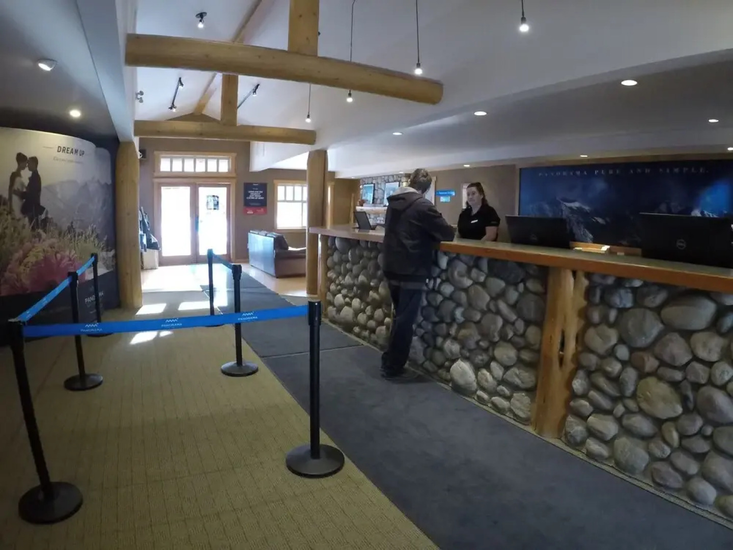 Panorama Vacation Retreat at Horsethief Lodge